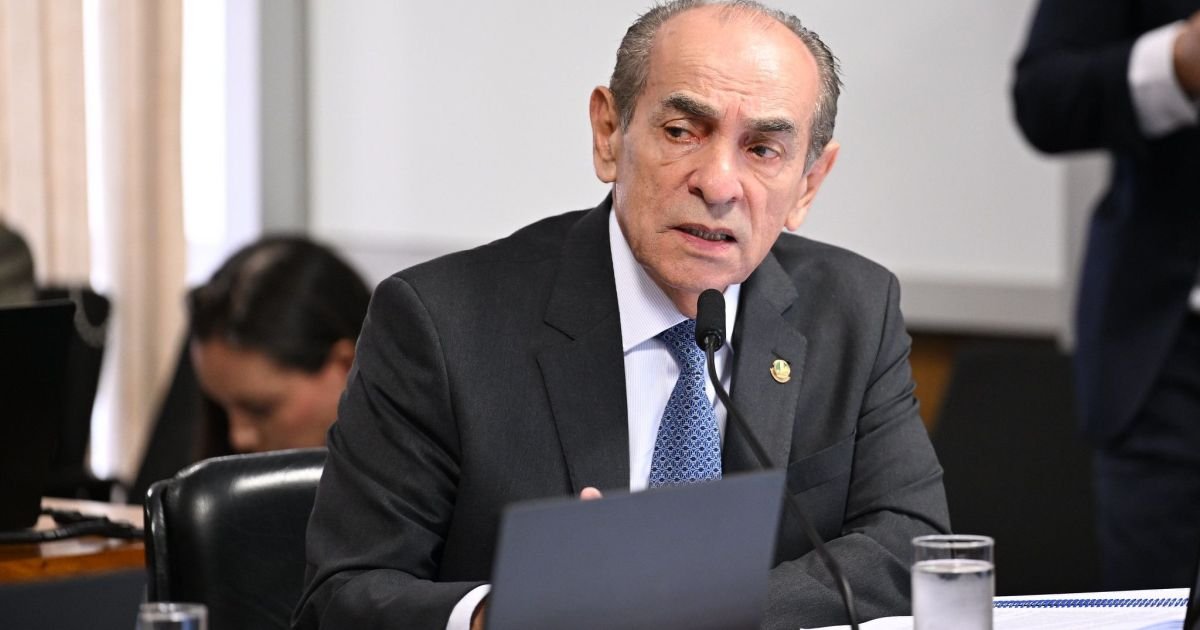 O relator do Novo Código Eleitoral na Comissão de Constituição e Justiça (CCJ), senador Marc...