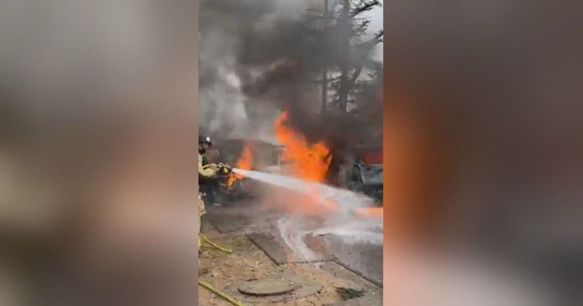 Motorista encontrado morto dentro do veículo após ataque com míssil em Israel  • Corpo de B...