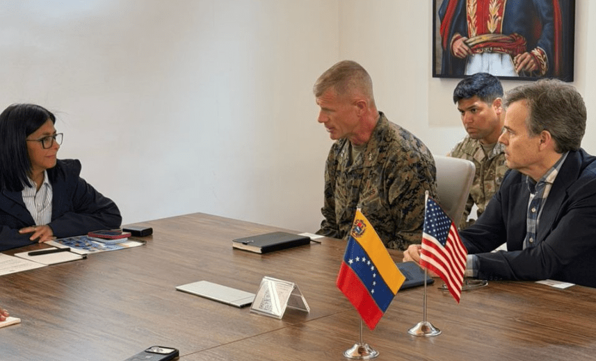 A presidente interina da Venezuela, Delcy Rodríguez se reúne com autoridades dos EUA para coord...